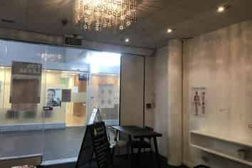 Tenanted retail in Newmarket station square