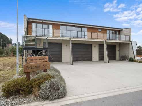 16 Silverstone Drive, Cromwell