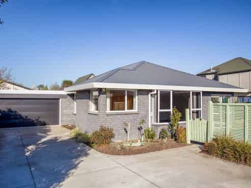 1/35 Peverel Street, Riccarton