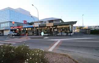 Quality self contained office