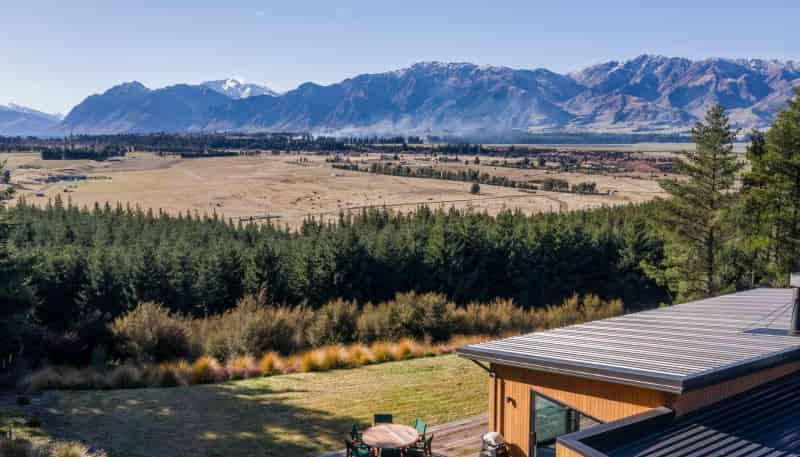 838B Lake Hawea - Albert Town Road, 