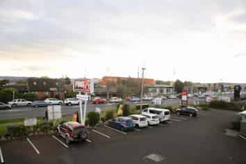 Tenanted investment on busy main road