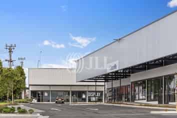 SALE OR LEASE OPPORTUNITY