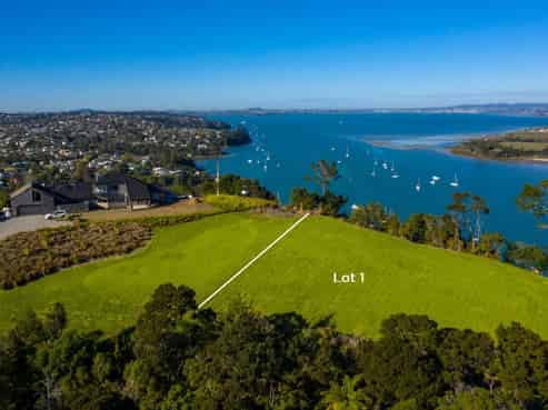 9 Te Kawau Pass, Greenhithe