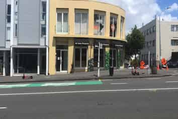 Vacant or tenanted - the choice is yours 