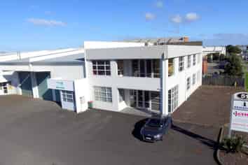 ROAD FRONTAGE OFFICE