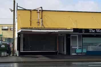 Busy Great South Road Space!