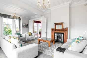 Auckland - Address withheld