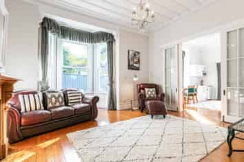 Auckland - Address withheld