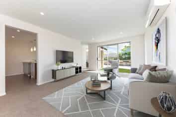 6 Kent Road, Manurewa