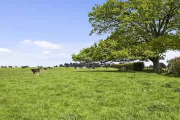 760 Whitikahu Road, Whitikahu