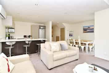 1/107 Deans Avenue, Riccarton