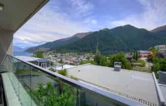 13/16 Kent Street, Queenstown Central