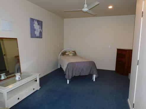 0a Rarotonga, Palmerston North Central