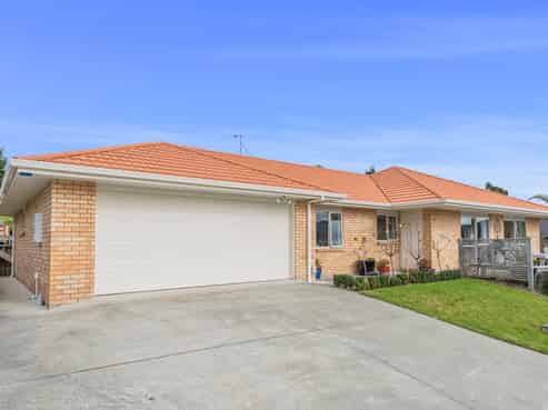 22 Eileen Stephens Place, Tikipunga