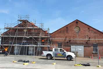 1100m2 Funky Retail Space for lease