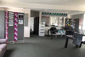 City Fringe Office @ $400 p/wk negotiable!
