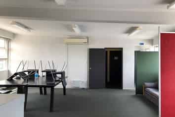 City Fringe Office @ $400 p/wk negotiable!