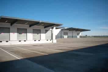 Large Storage & Distribution Facility at Airport