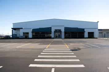 Large Storage & Distribution Facility at Airport