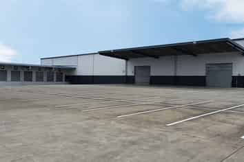3,725m2 warehouse at the Airport