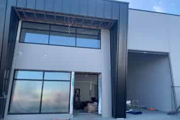 HIGH-EXPOSURE ON GREAT SOUTH ROAD