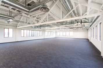 Breath Taking Office - Long Bay