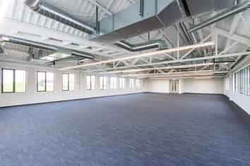 Breath Taking Office - Long Bay