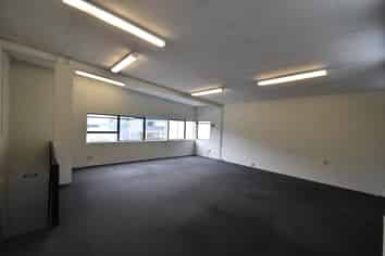 STANDALONE GREY LYNN OFFICE