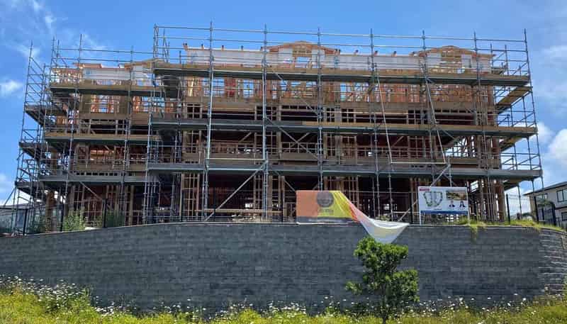 1 Ahorangi Road, Silverdale