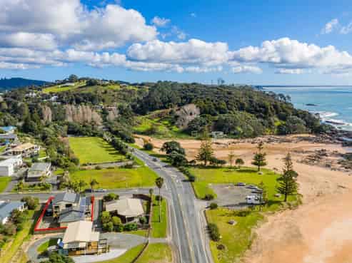 6 Stratford Dr, Cable Bay