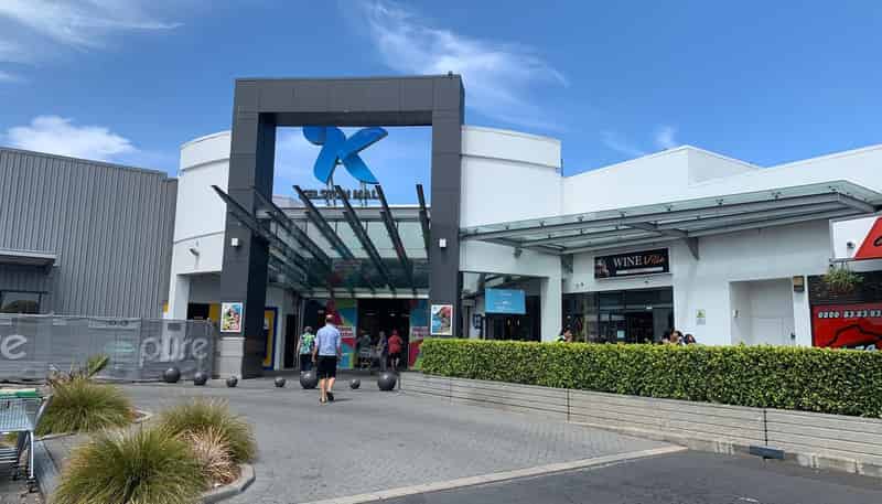 Kiosk 2, 16 West Coast Road, Glen Eden