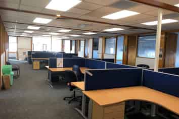 Large Affordable Offices with Fitout