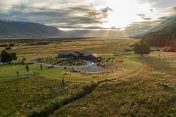 3916 Manuka Point Station, Rakaia