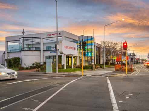 Fuji Xerox on the move! Exceptional profile