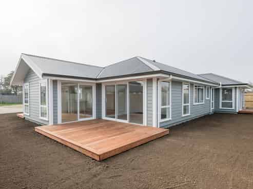 10 Thomas Way, Brightwater