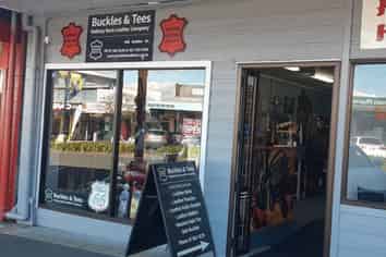 PRIME LOCATION IN THRIVING MAIN STREET