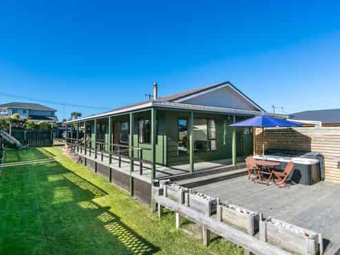 18 Palmer Place, Taieri Mouth