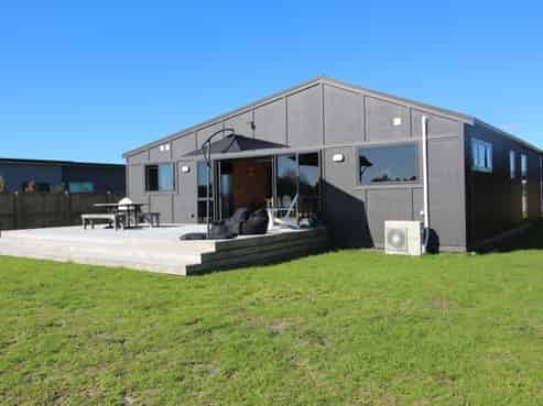 129 Ngaio Drive, Matarangi