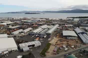 Warehouse & yard options