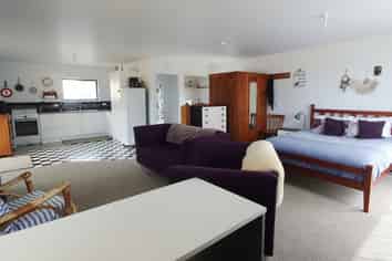 177 Rangiora Crescent, Matarangi