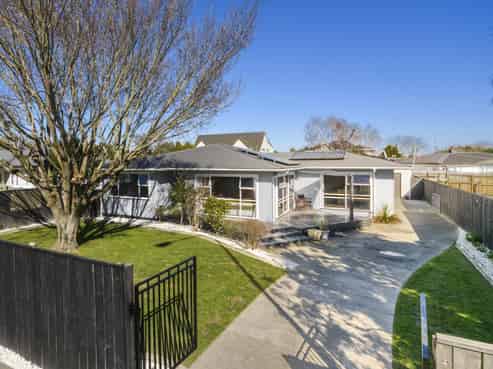 14 Pitama Road, Awapuni