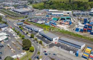 Brand New Retail Unit - Motivated Landlord