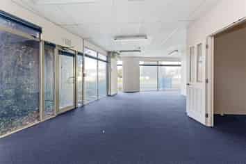 Office / Warehouse/ Showroom Unit for Lease