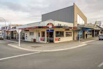 Prominent Corner Profile