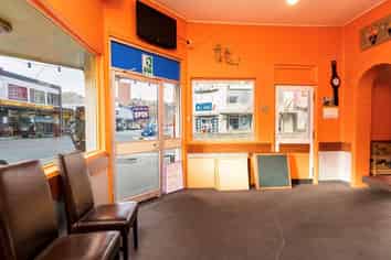 Prominent Corner Profile