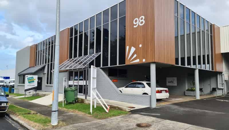 98 Birch Avenue, Judea