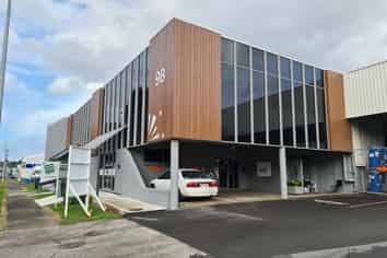 Big space, affordable rental!