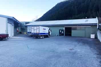 Warehouse/Coolstore for Lease Close to CBD