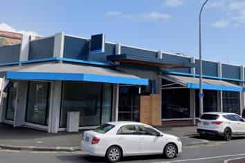 ONEHUNGA PROMINENT CORNER RETAIL